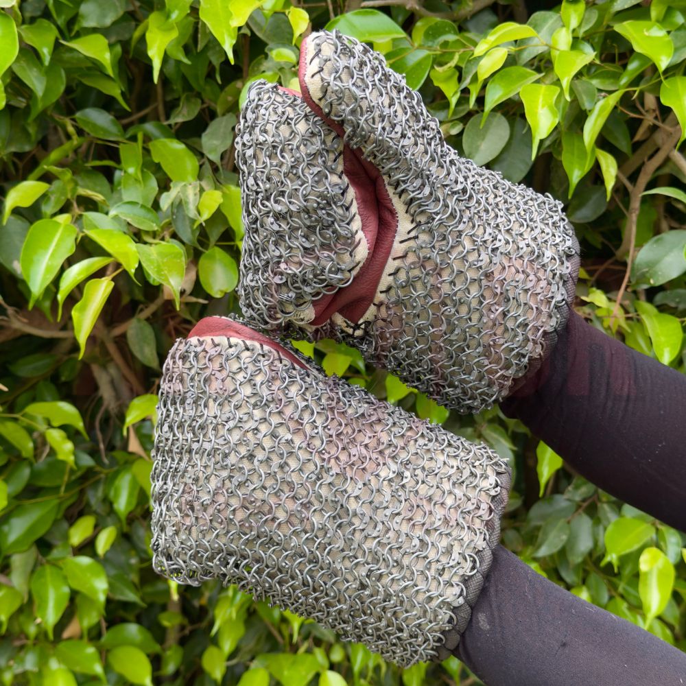 Chainmail Gloves Round Rings Mild Steel, Medieval Maroon Leather, Viking Gloves id 8mm, Reenactment, Larp,