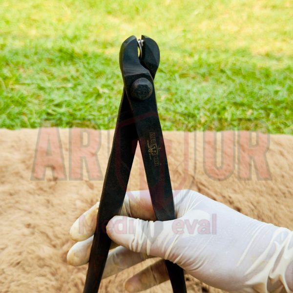 Round  Riveting Blacksmith Tools for  9mm Rings & 8mm Chainmail Armor